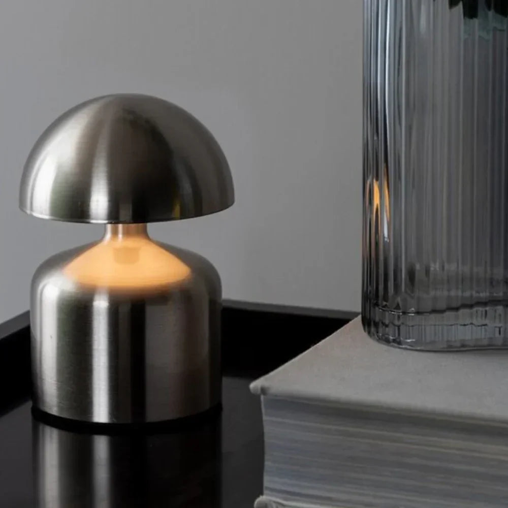 Yarnora Portable Lamp