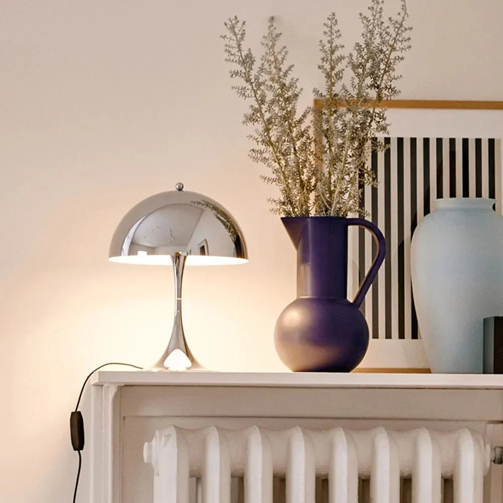 Yarnora Table Lamp