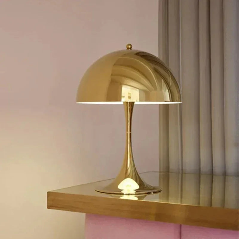 Yarnora Table Lamp