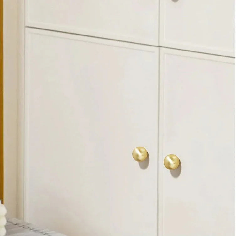 Yarrowhaven Cabinet Hardware