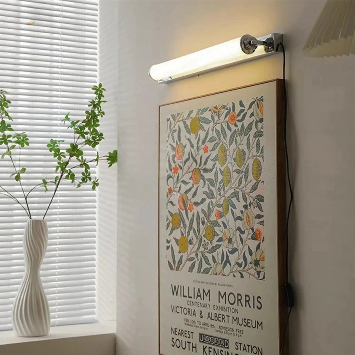 Yarura Wall Lamp