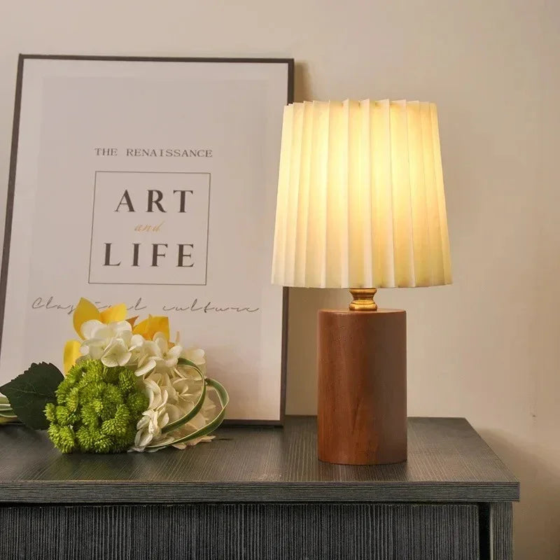 Yelmola Table Lamp