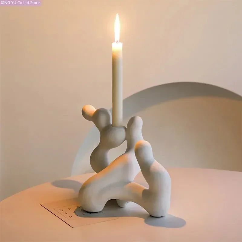 Yelnando Candle Holder