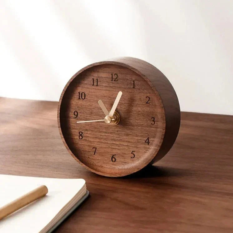 Zelndanta Wood Table Clock